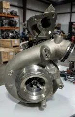 Turbosprężarka do silnika Harvester DT-466 - 684240C93
